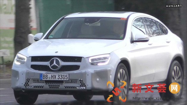 奔驰GLC Coupe谍照曝光 前脸造型微调/中控屏尺寸加大