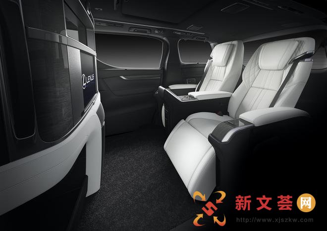 2019上海车展:雷克萨斯LM全球首发