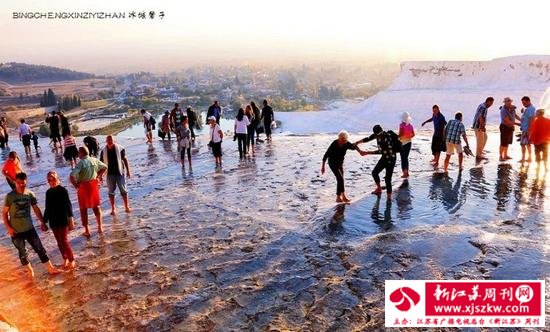 土耳其棉花堡,那温情坚硬的白色梦幻