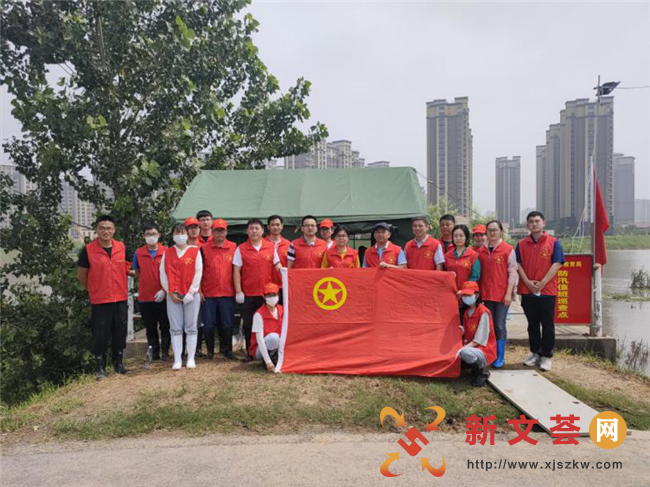 文明实践 和美龙池|志愿防汛 贡献青春力量