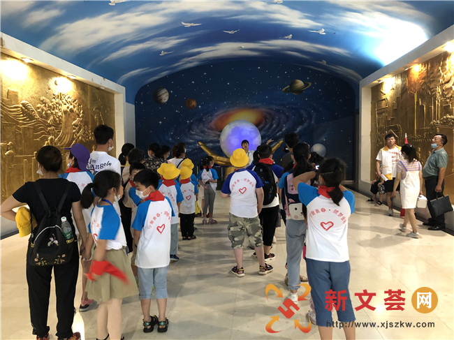 宁聚青春 筑梦金陵|南京江宁青林社区：参观科技馆 放飞中国梦