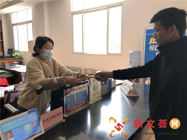 南京六合龙袍街道长江社区：提升便民服务品质  创新便民服务方式