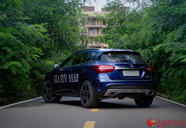 һ֡ʵ塱Լ÷˹-¿GLASUV