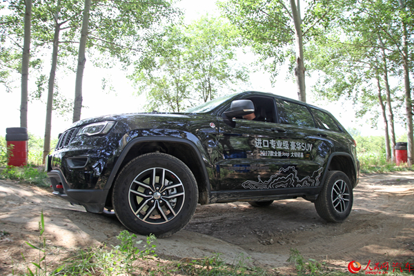 רҵͬ٭ԼJeepŵTrailhawk